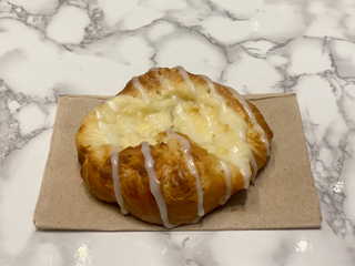 Au Bo Pain - Sweet Cheese Danish